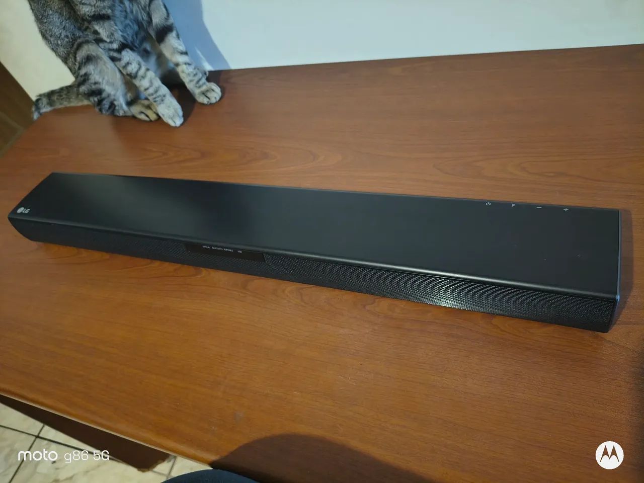 Soundbar LG sqc1 