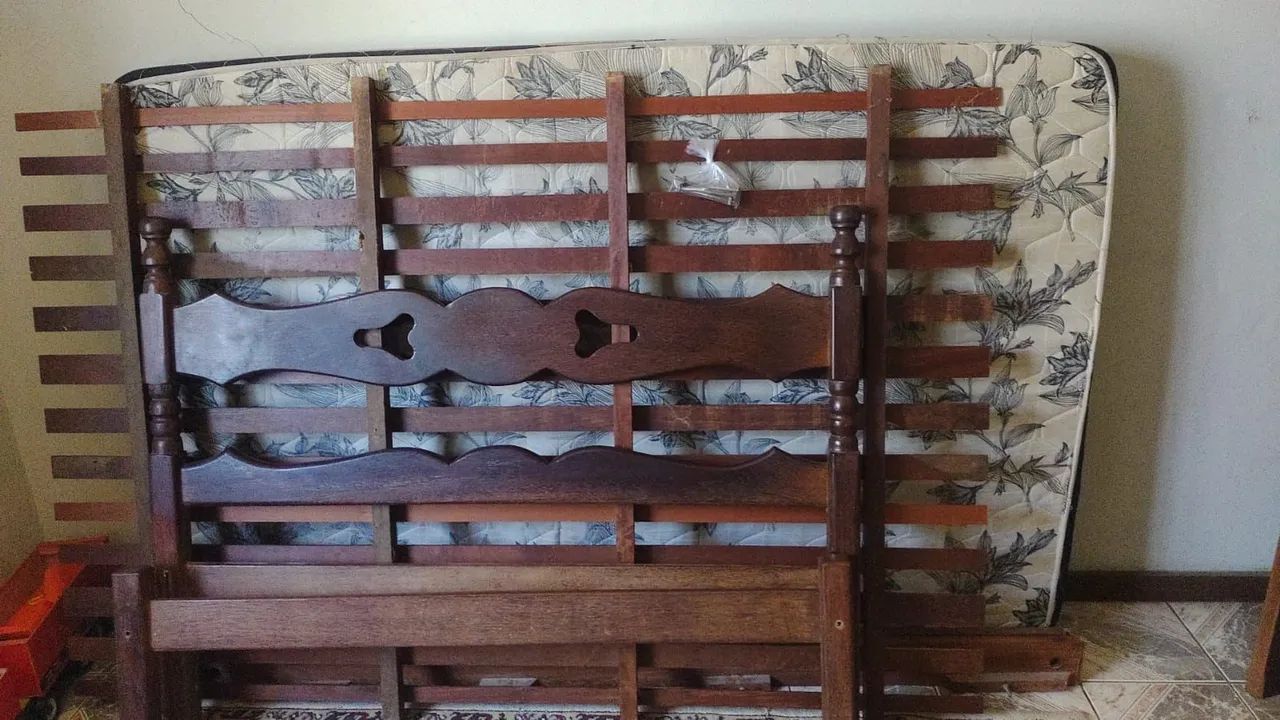 Cama de casal sucupira