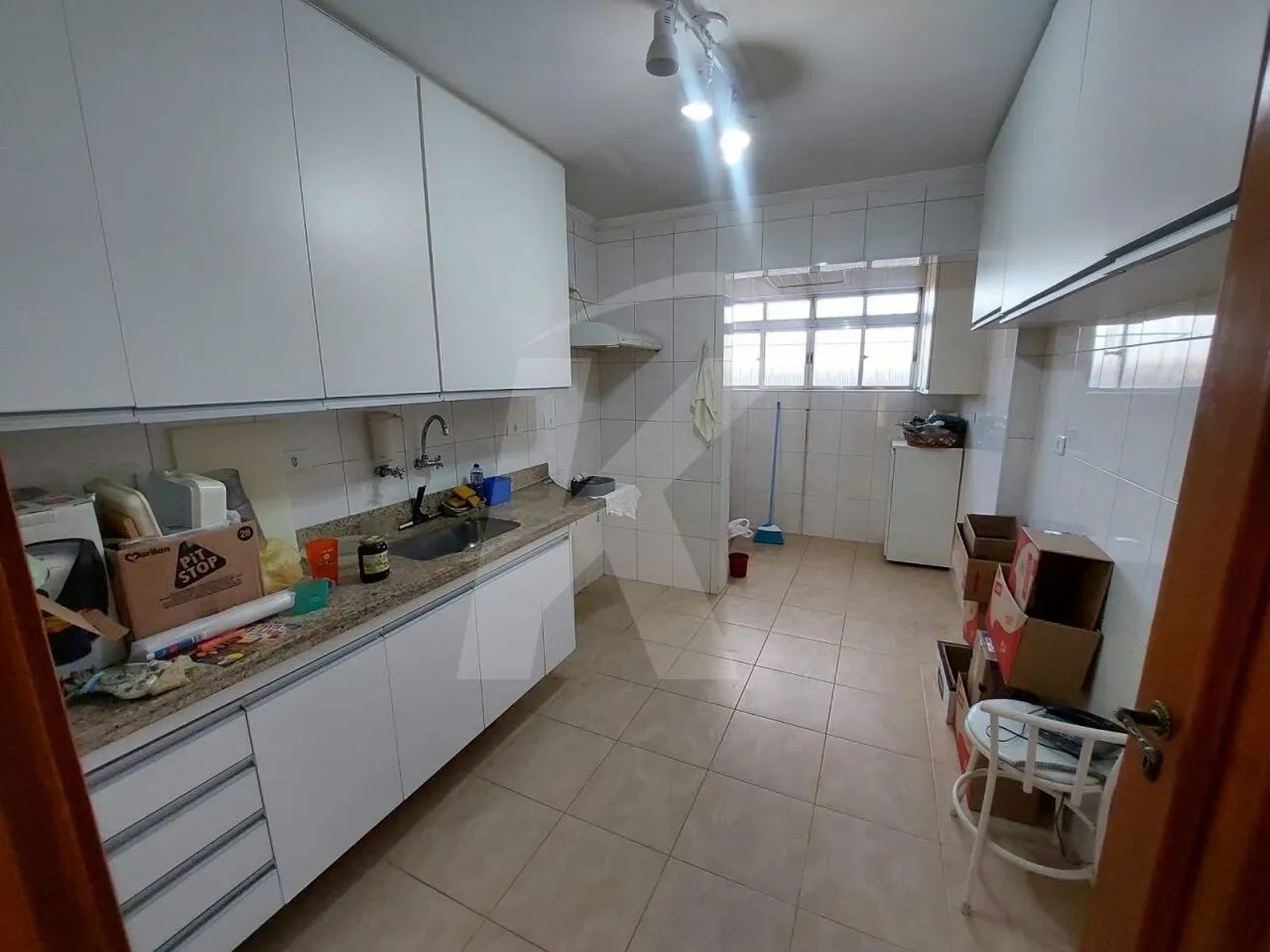 Apartamento com 3 quartos, 1 suíte e 1 vaga de garagem. Confira! - Foto 4