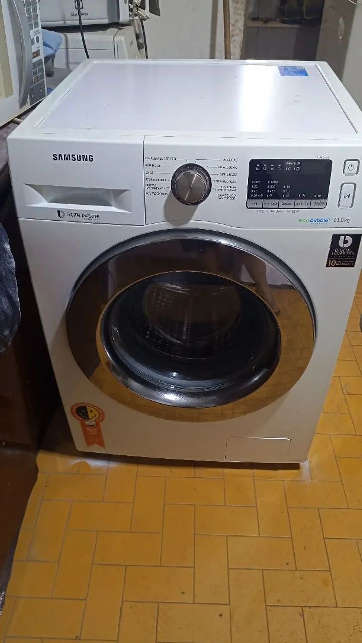Lavadora Samsung funcionando 