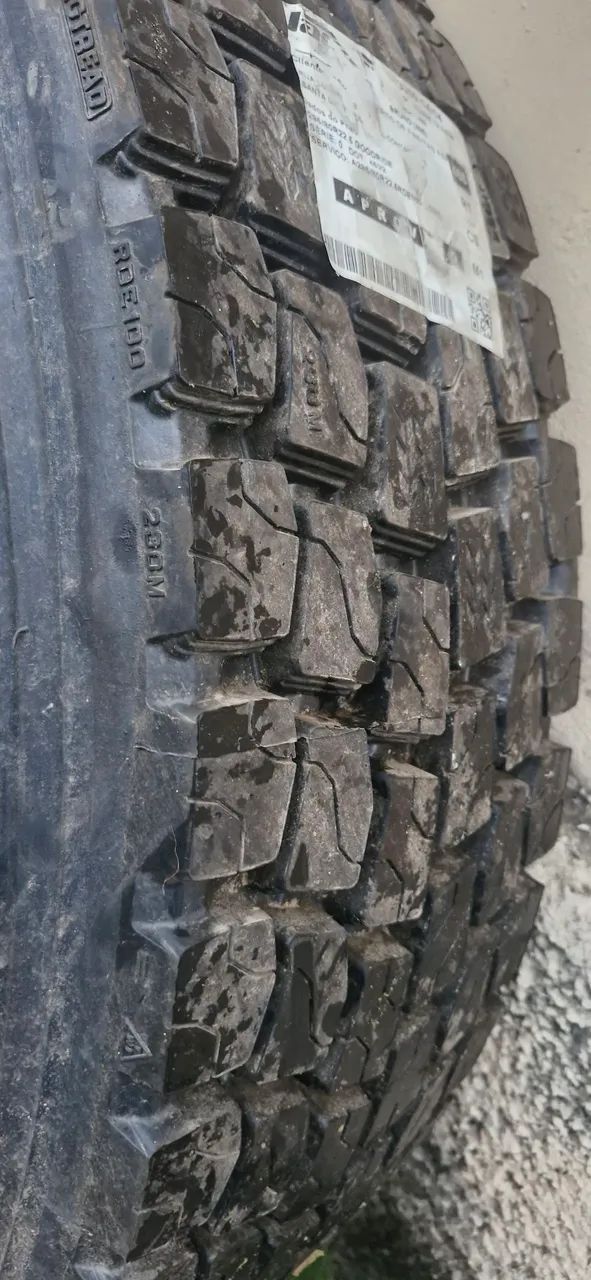 Pneus BURRACHUDO 1° REFORMA 295 - Foto 5