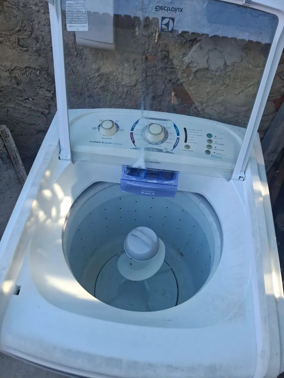 Maquina de lava 13 kg electrolux - Foto 2