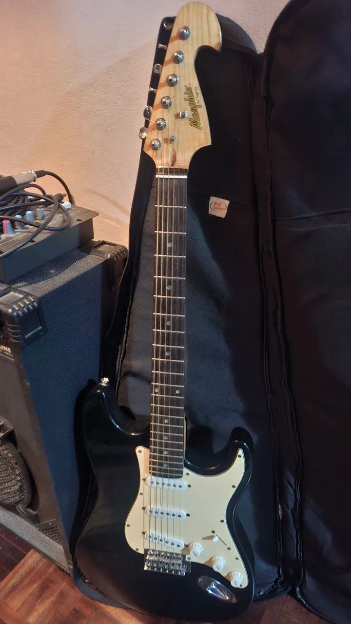Guitarra e caixa de som - Foto 4