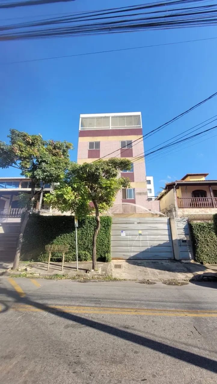 Imóvel para venda com 390 metros quadrados com 4 quartos