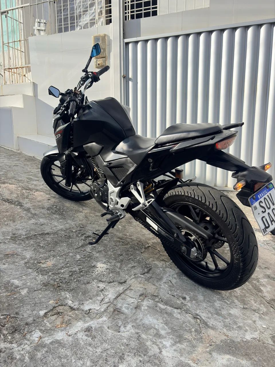 Cb 300f 2025 - Foto 2
