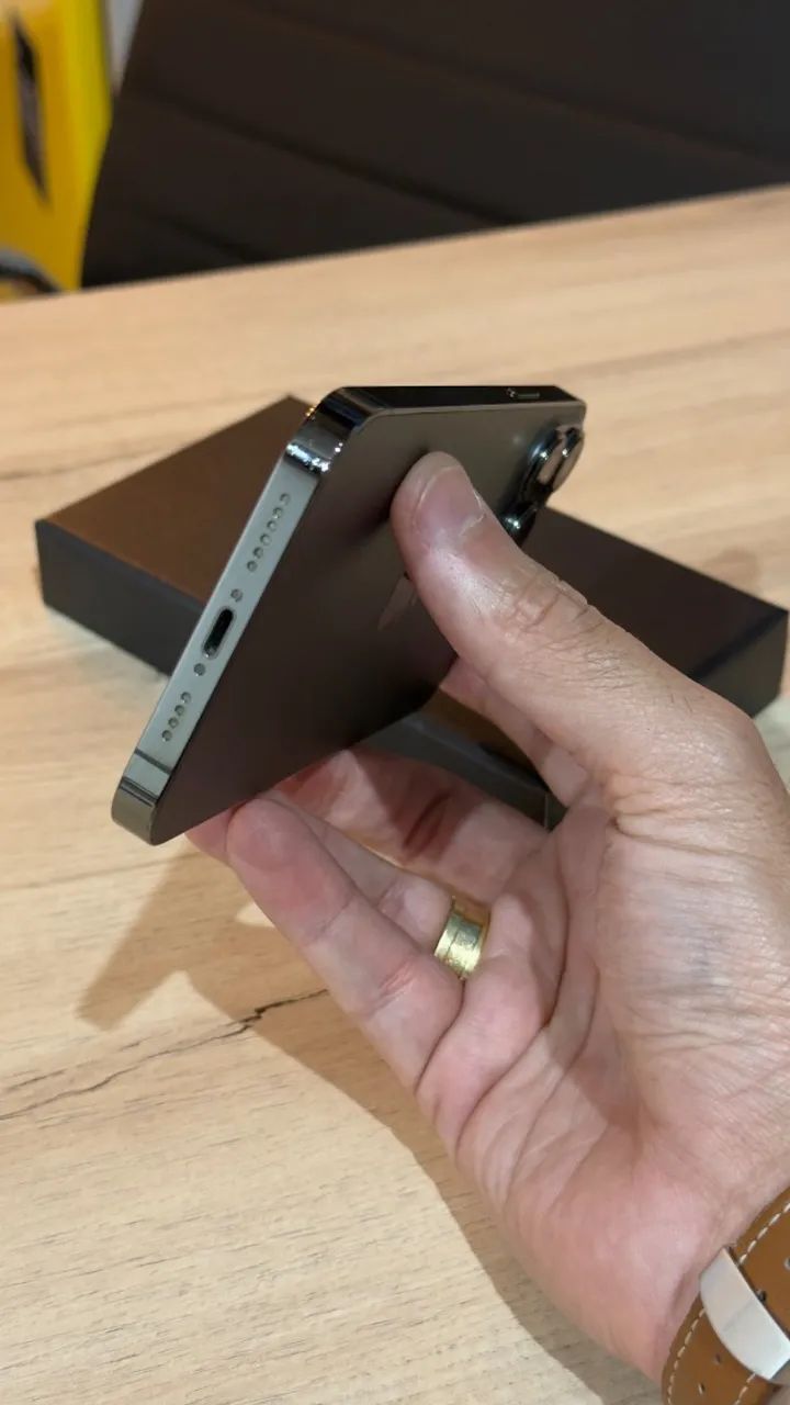 iPhone 13 Pro Max 128GB Graphite - Loja física! Com 90 dias de
