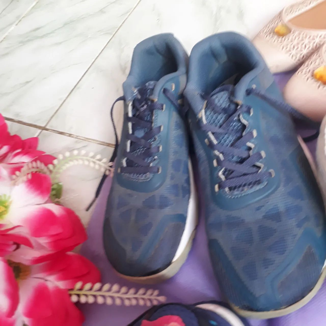 Desapego vendo esses tenis papatenis e sapatilhas Baixei de preço  tenis de qualidades  - Foto 4