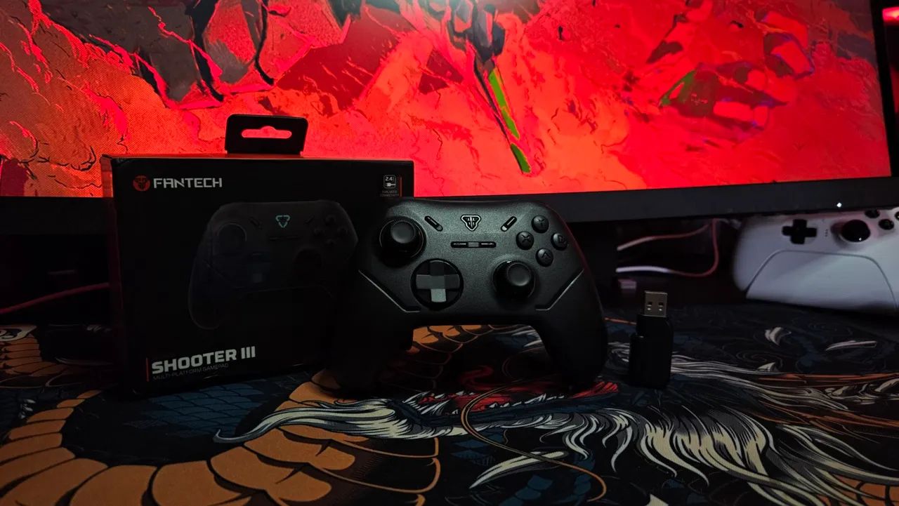 CONTROLE FANTECH SHOOTER III - COMPATÍVEL COM PS4 + PC (BLUETOOTH E SEM FIO)