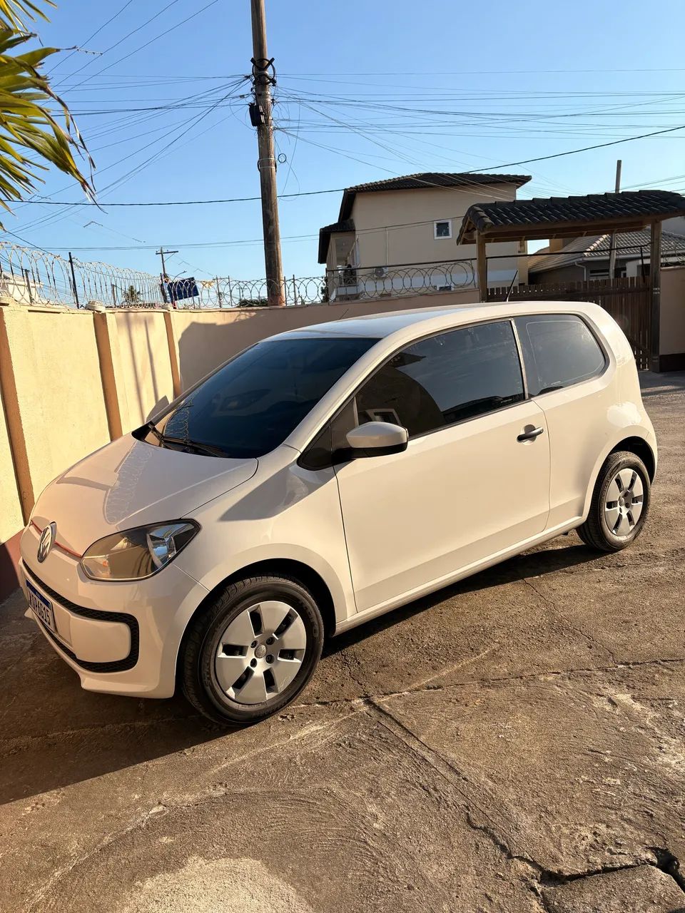 Volkswagen Up! 2015