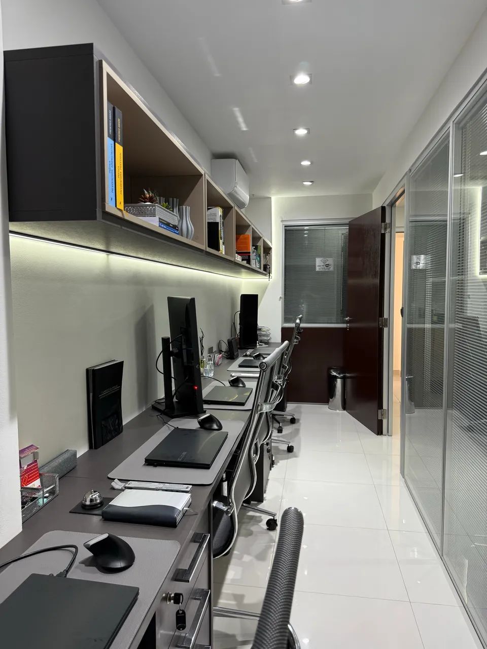 Sala comercial de Alto padrão - perto do Salvador Shopping  - Foto 7