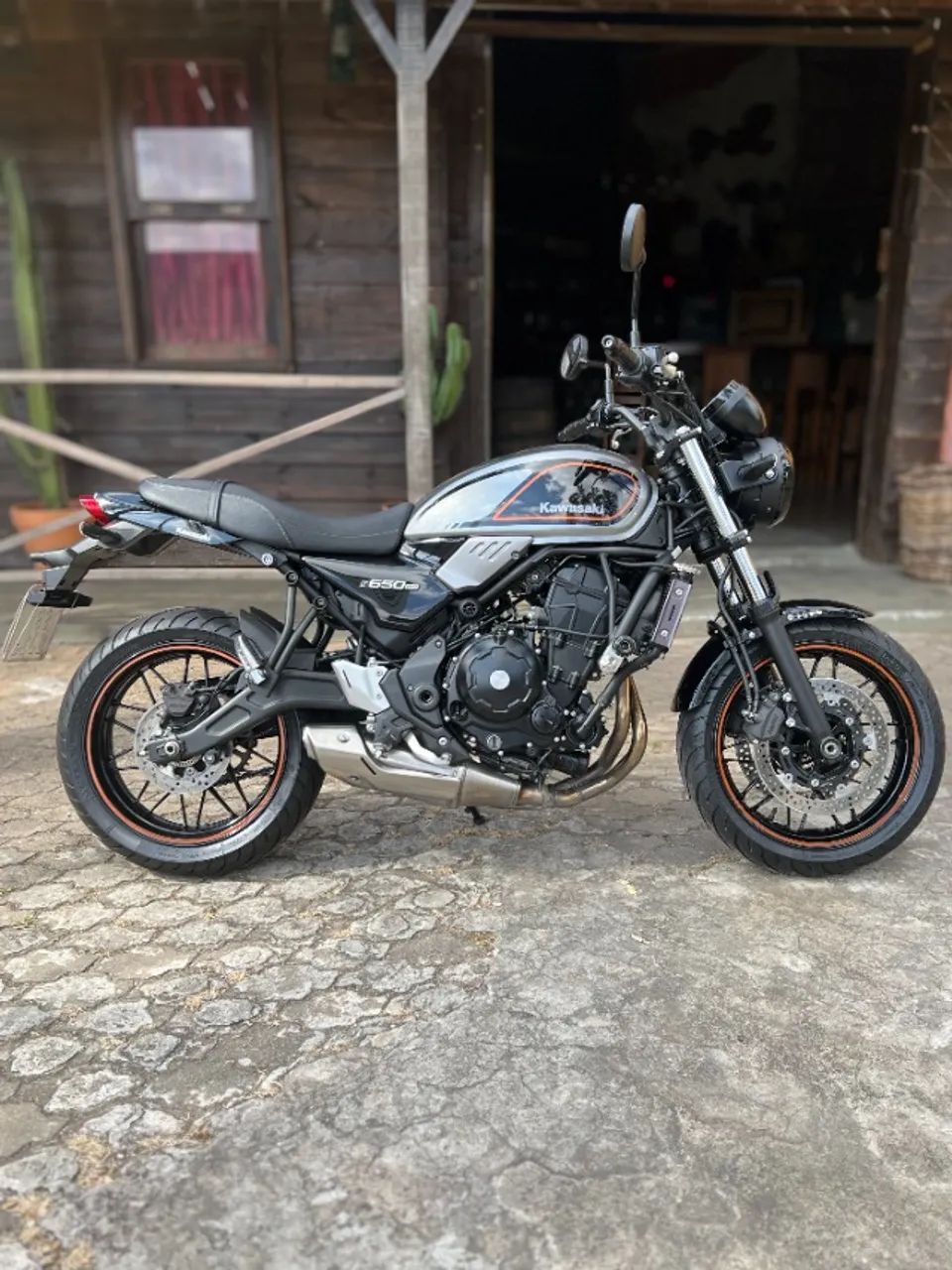 Kawasaki 650 RS 2023 - 1496400132 | OLX