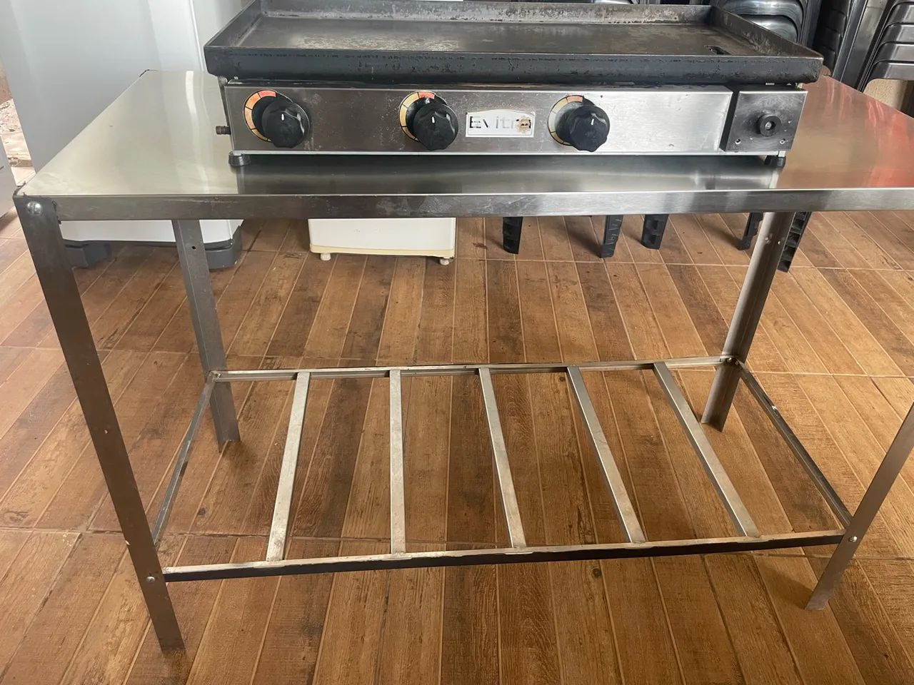 Chapa mas mesa de inox 550 - Foto 3