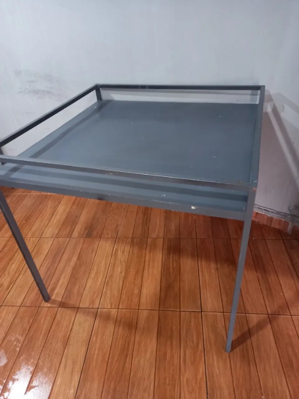 Vende uma mesa de ferro pra varejão  - Foto 2