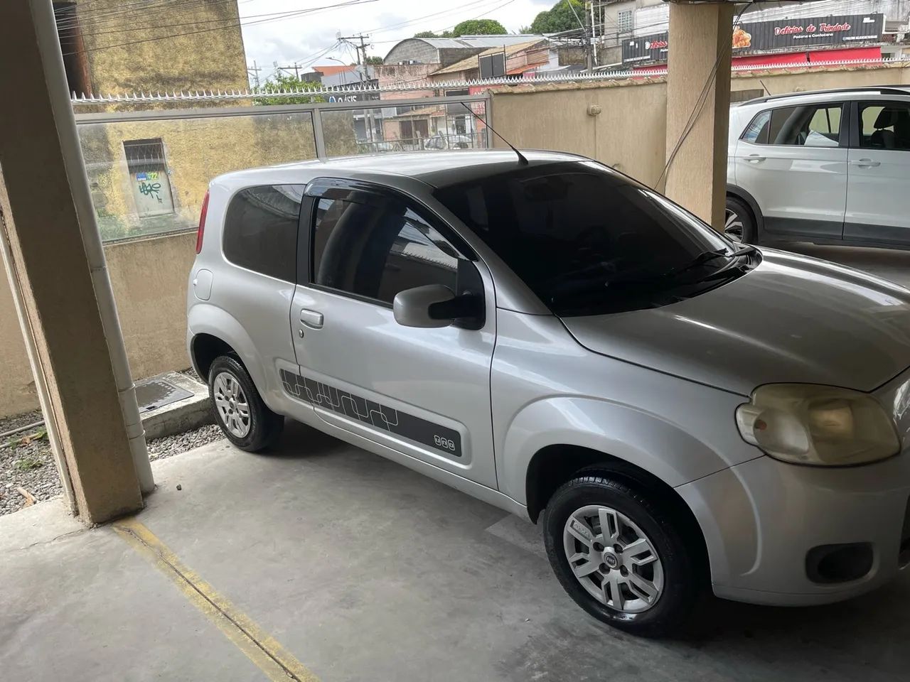 Fiat Uno UNO VIVACE 1.0 EVO Fire Flex 8V 3p 2013