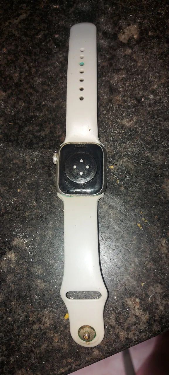 Vendo Smartwatch da Apple com caixa de alumínio com defeito - Foto 2