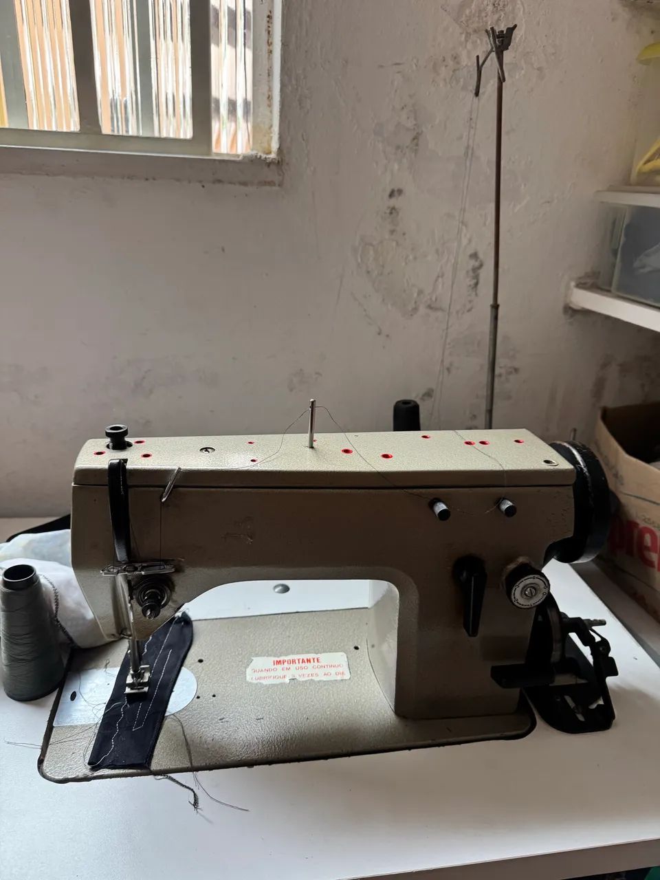 3 Máquinas de custura a venda  - Foto 3