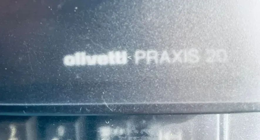 Máquina De Escrever Olivetti Praxis 20 Eletrônica (Usado) - Foto 5