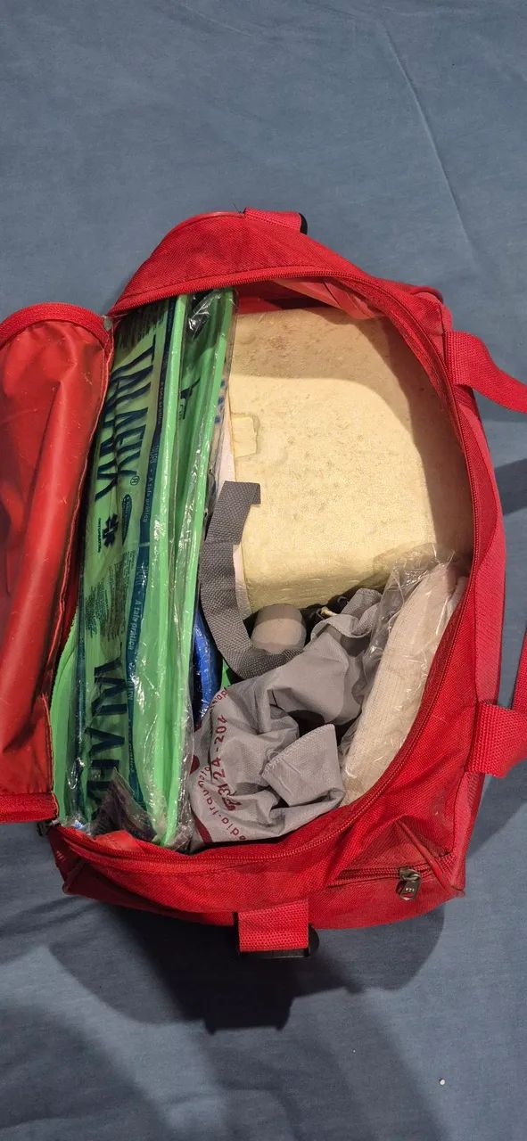 Bolsa de primeira socorros com várias Talas de diversos tamanhos - Foto 2