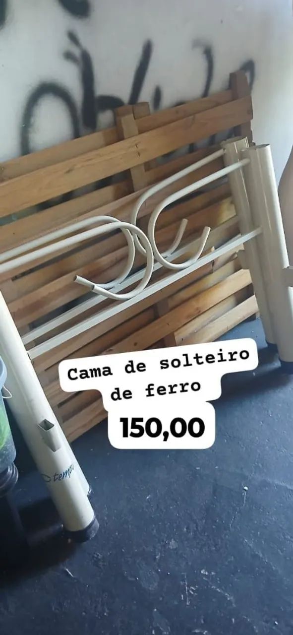 Cama de solteiro 