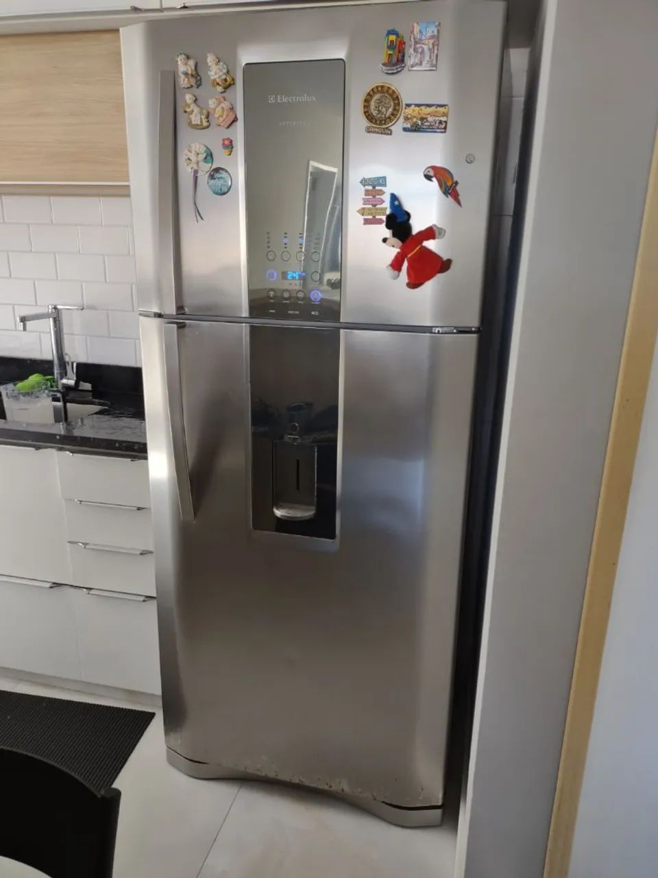 Geladeira Frostfree Electrolux DI80X