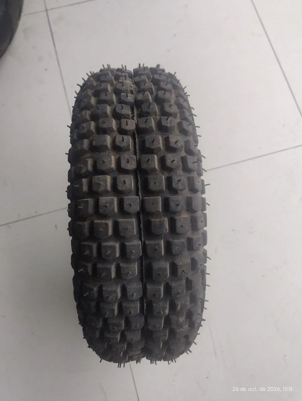 Pneu com câmera para mini Bugre 