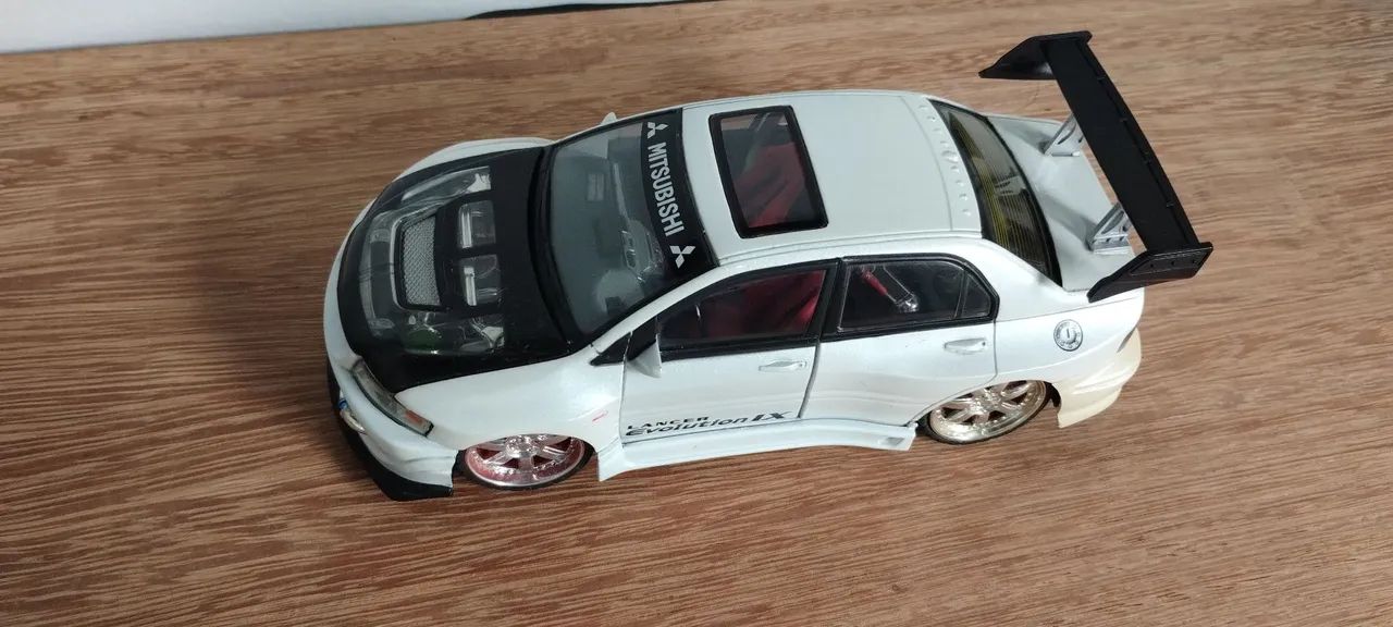 Lanche Evolution IX - escala 1/24 - Foto 2