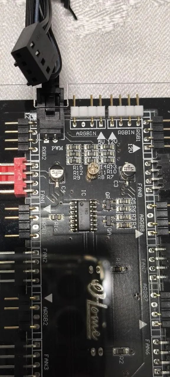 Controladora fans RGB e argb, PWM e alimentação sata - Foto 2