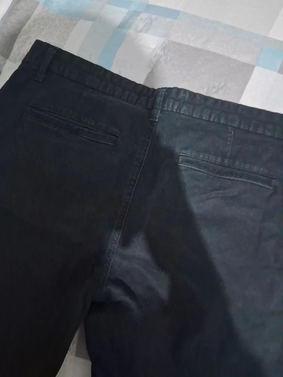 Calça Slim Preta tamanho 40 - Foto 4