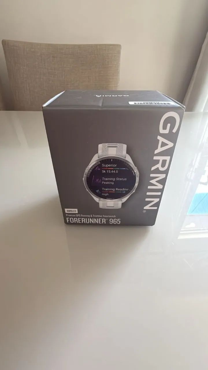 Garmin Forerruner 965 zero lacrado na caixa.
