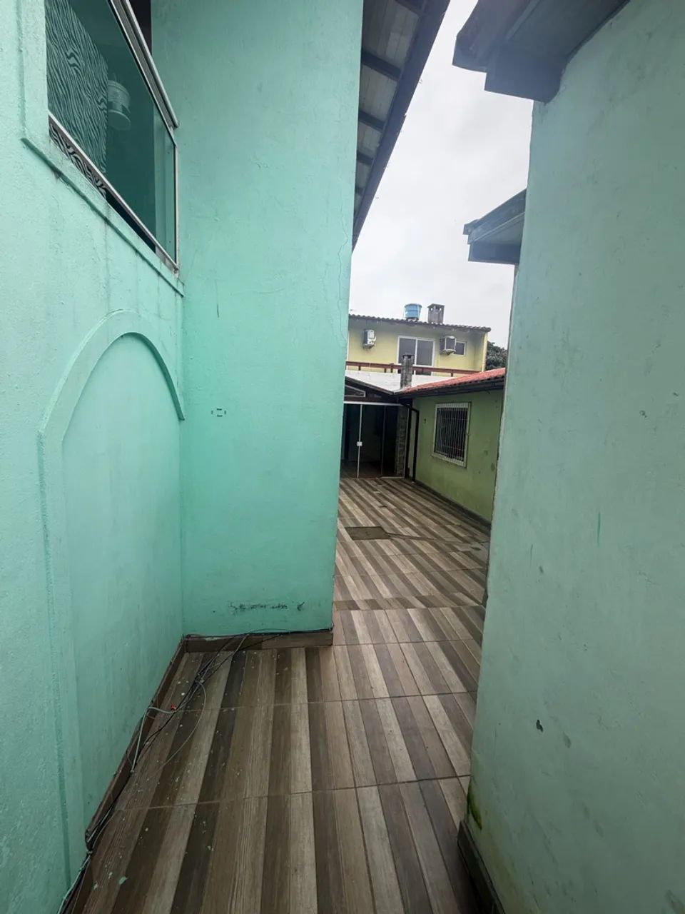 ALUGO RESIDÊNCIA NO CAMPECHE  - Foto 2