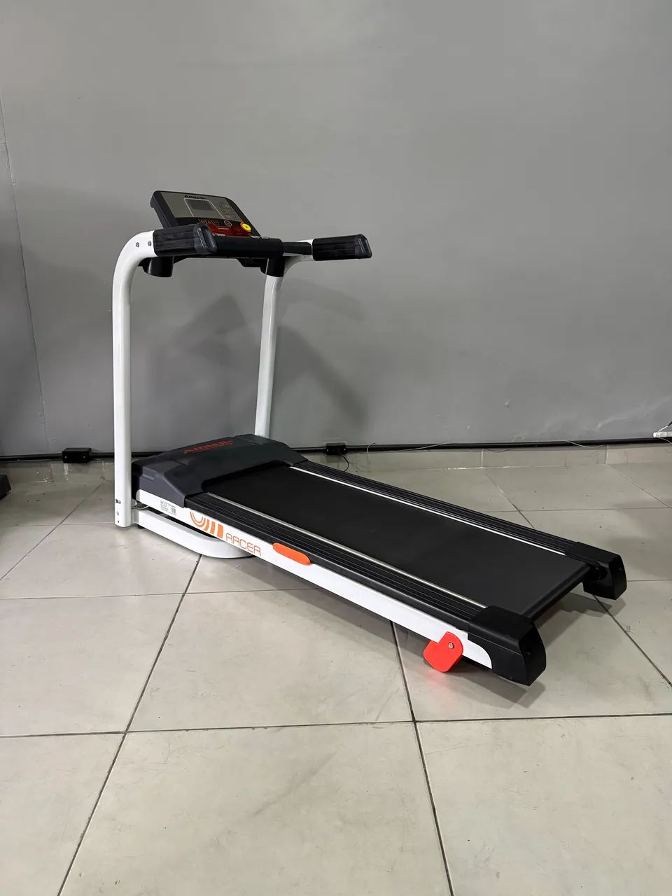 Esteira Athletic Racer