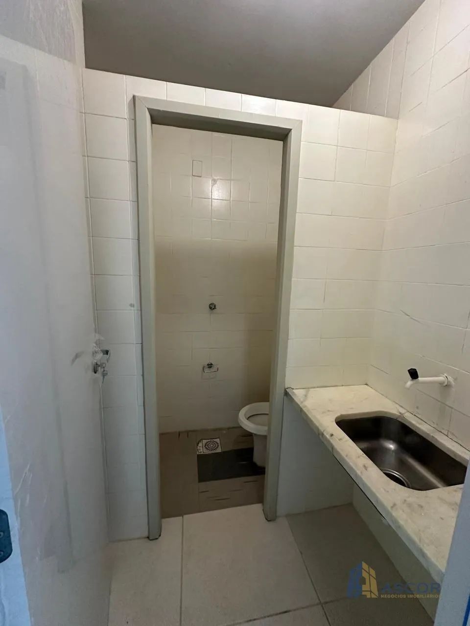 Sala comercial á venda no centro de Florianópolis. - Foto 5