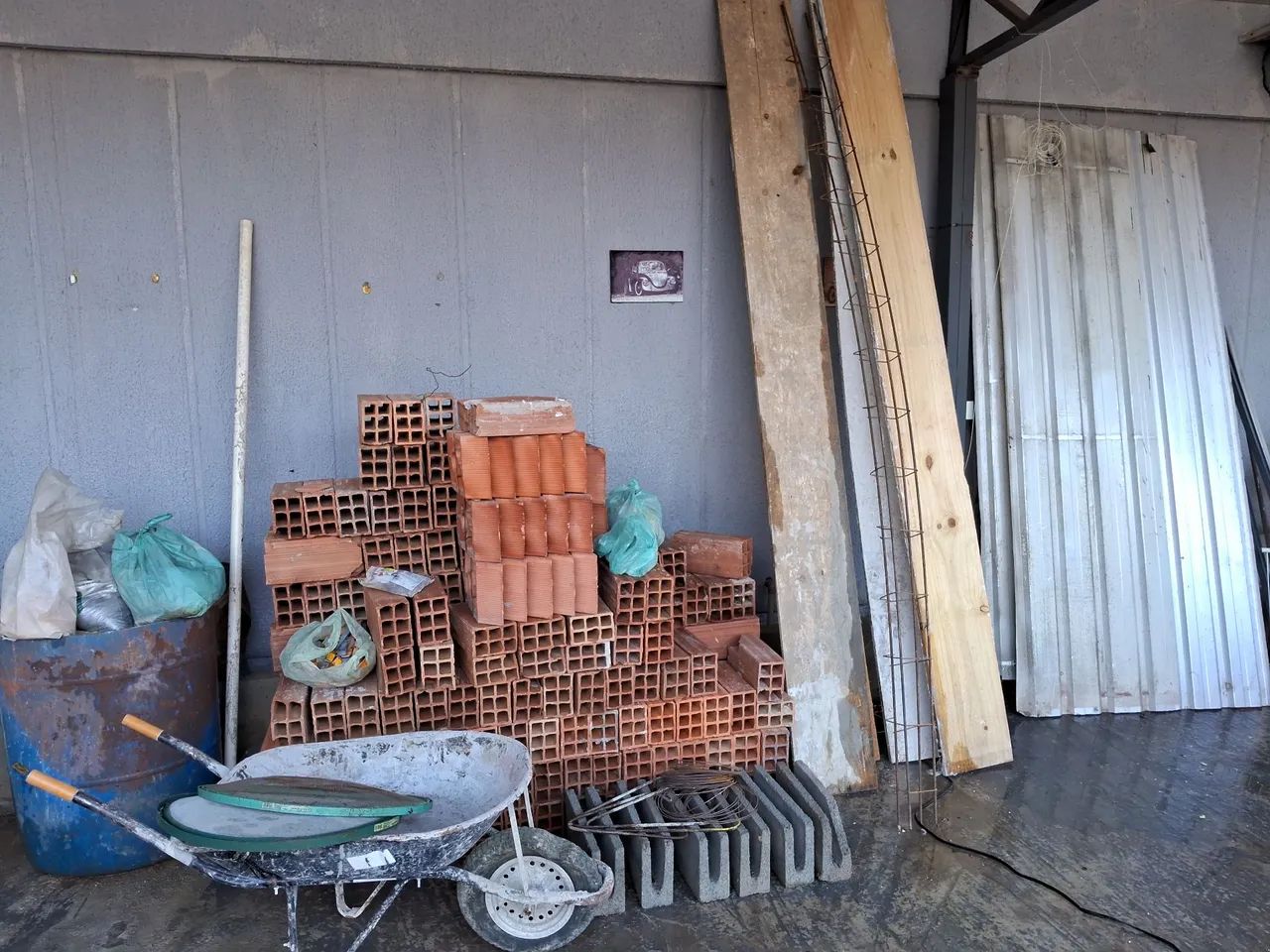 Construction Materials436600742033510400