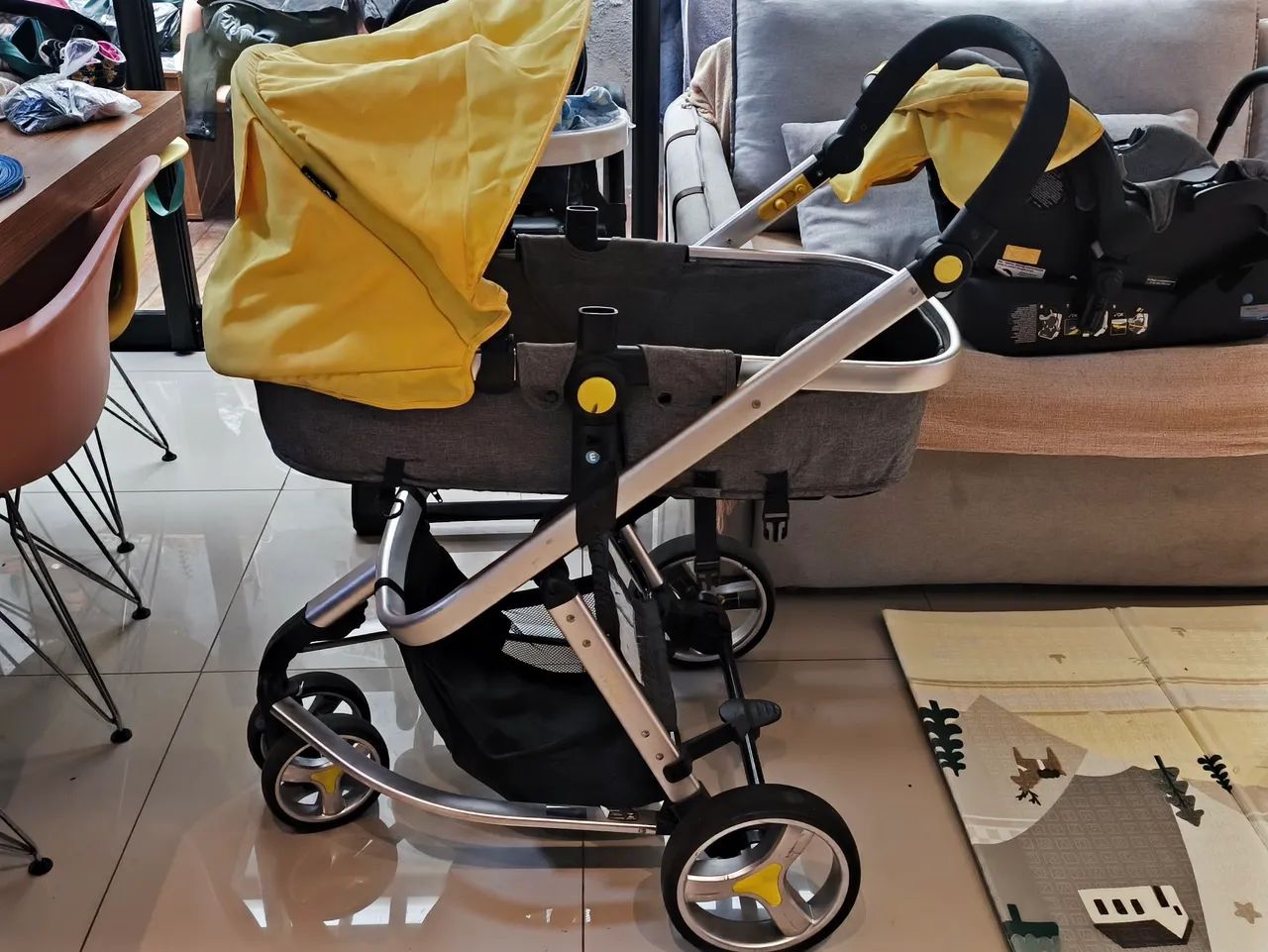 Carrinho com bebê conforto Safety 1 - Foto 2