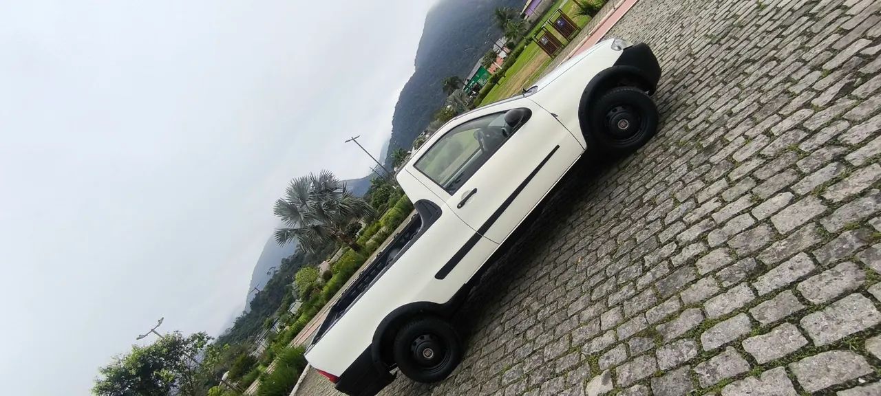 Fiat Strada 1.4 MPI Fire Flex 8V CS 2012 - Foto 3