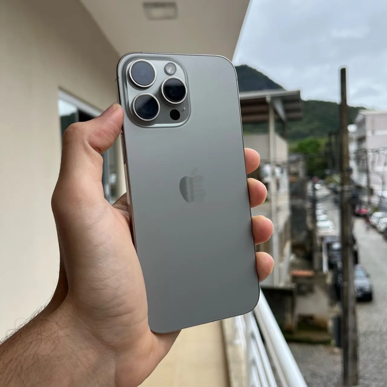 iPhone 16 pro max 256gb 