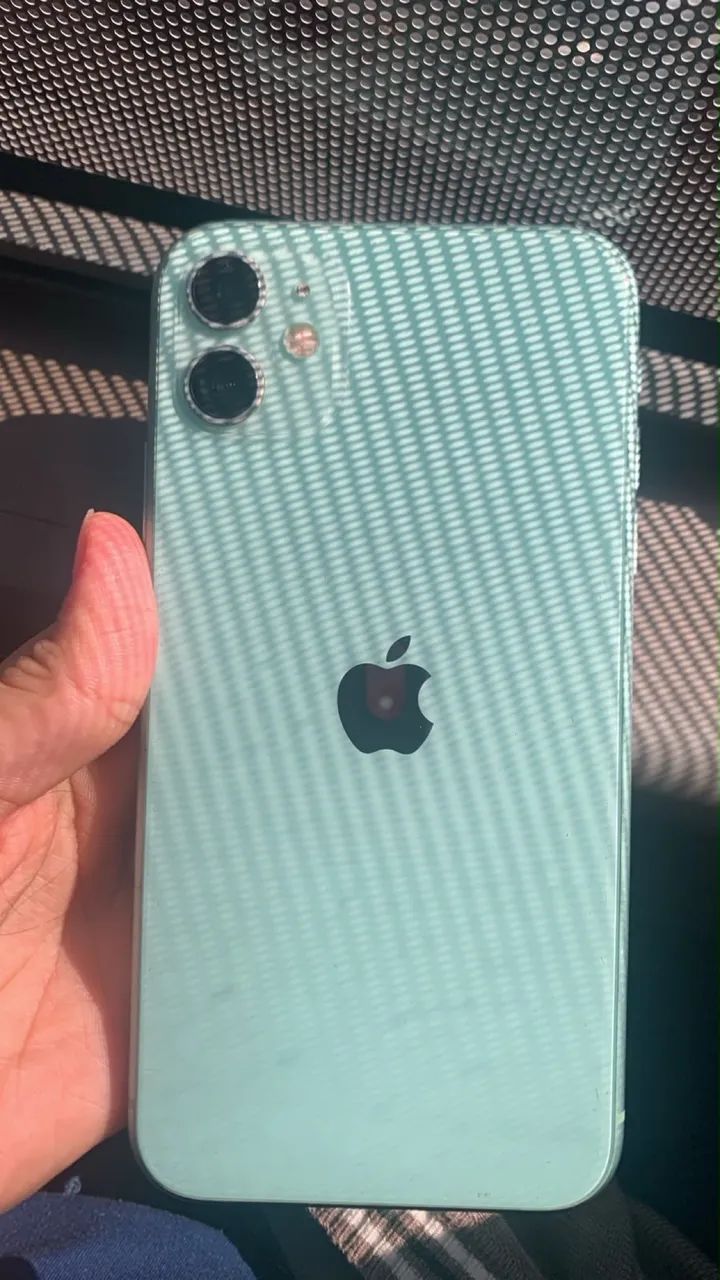 iphone 11, 64gb, 80% de saúde de bateria. Confiável e conservado!  - Foto 2