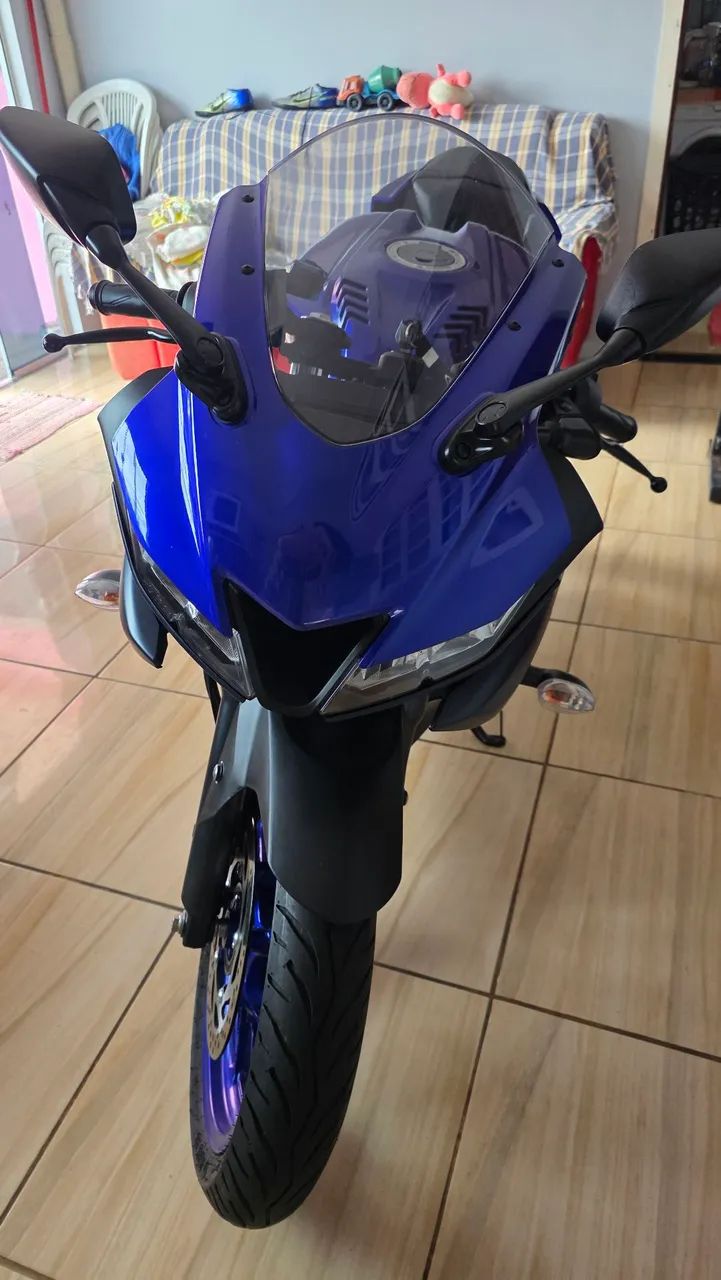 R15 2025 - Foto 3