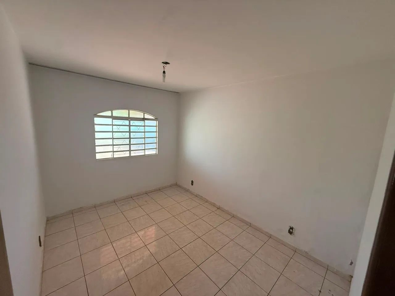 VENDE-SE CASA NOVA COLINA  - Foto 2