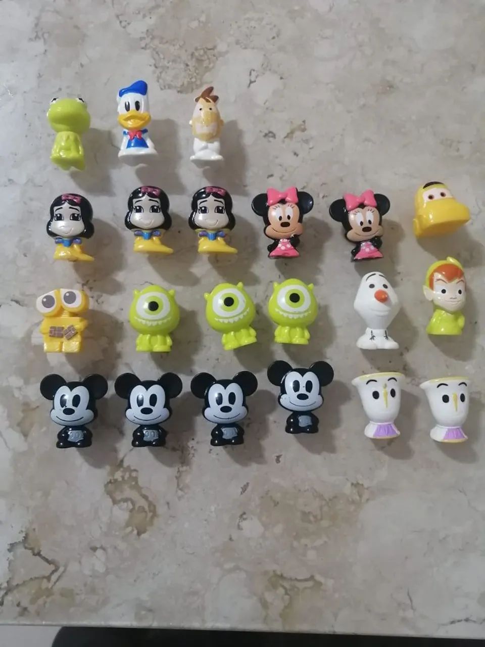 Bonecos gogos Disney série 1 