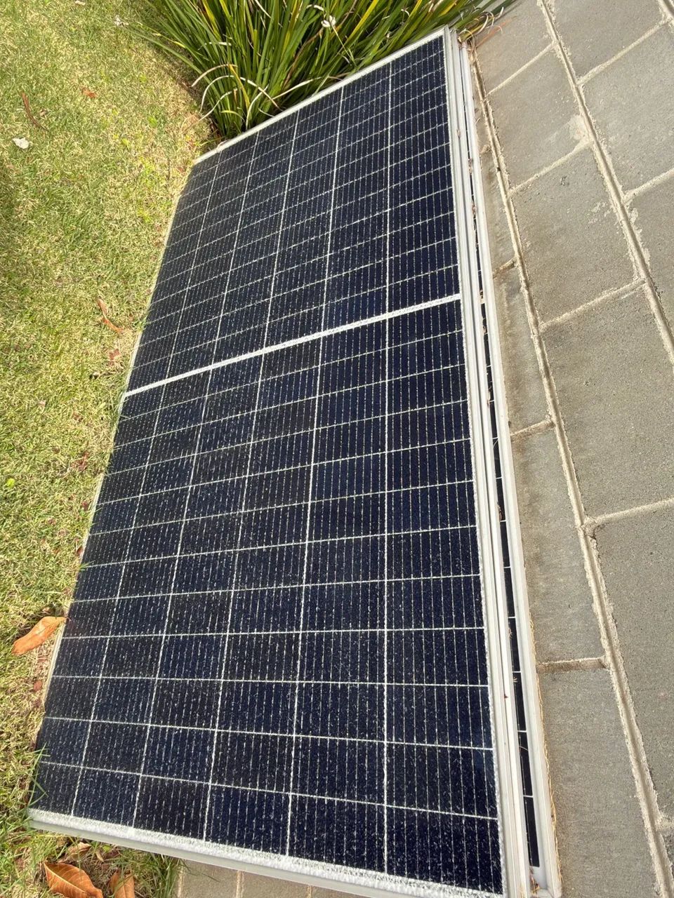 Placa Fotovoltaica Modelo SF-M15/144415  - Shinefar - 415W -  Nova