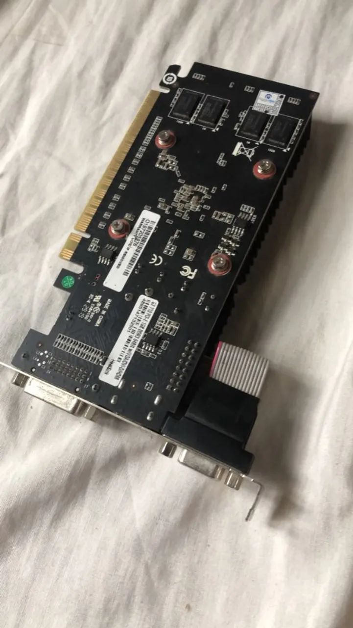 Placa de Vídeo NVidia GT710  DDR3  - Foto 2