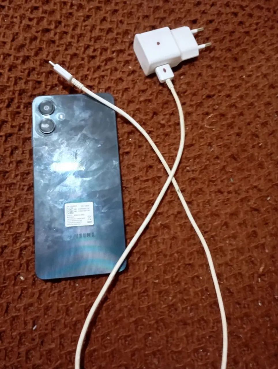 Vende esse telefone faço entrega  - Foto 2