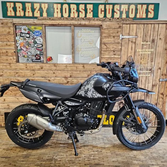 HIMALAYAN 450c MANA BLACK ZERO KM 
