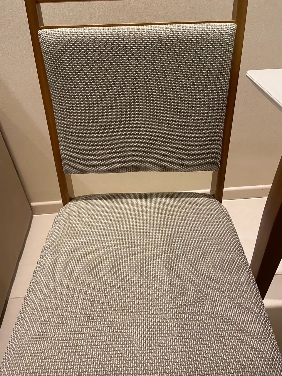 Vende-se mesa de jantar 6 lugares  - Foto 4