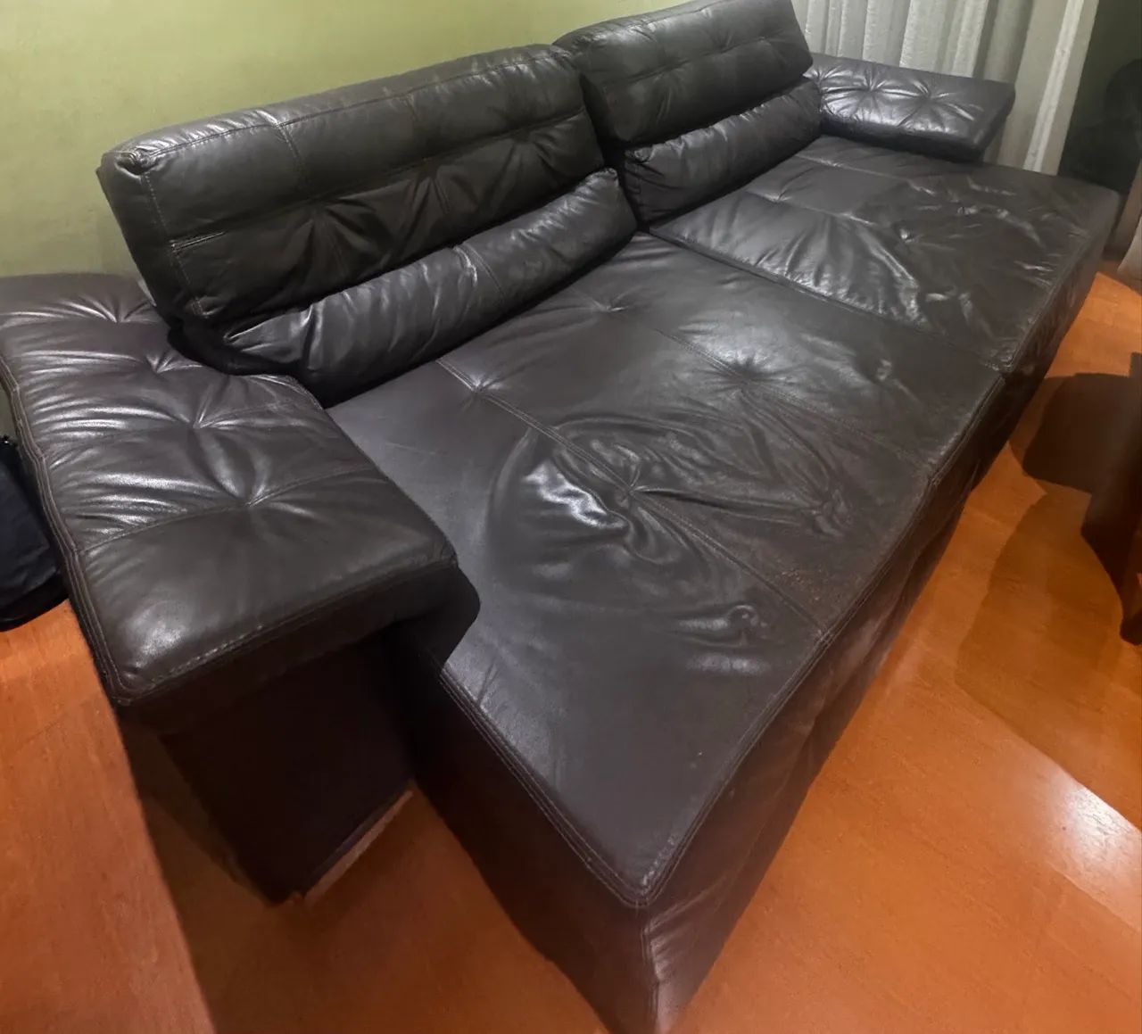Sofá retrátil couro legítimo com 2,60 por 1,10 com NF da loja - Foto 3