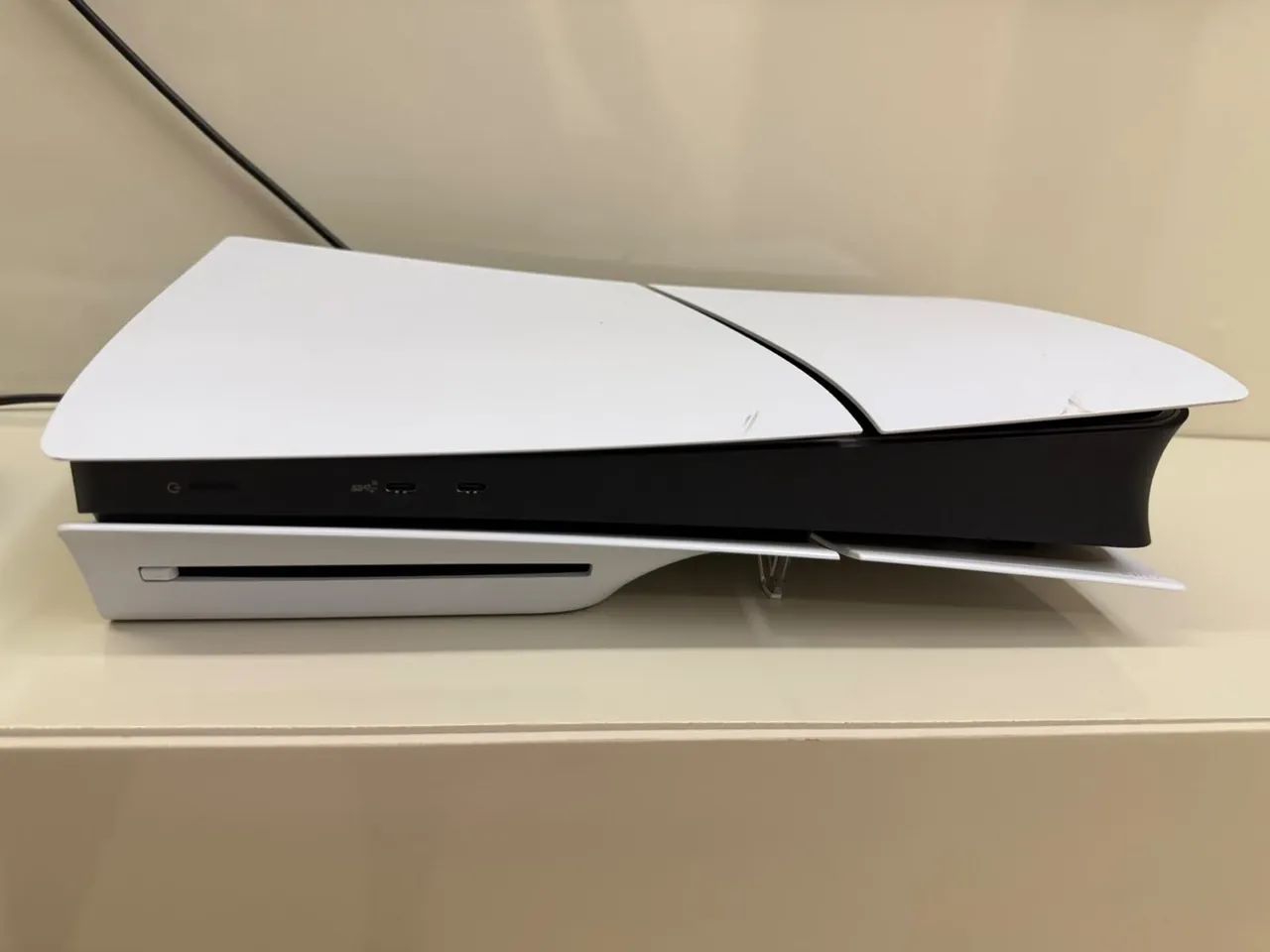 PS5 Slim com leitor de disco  - Foto 4