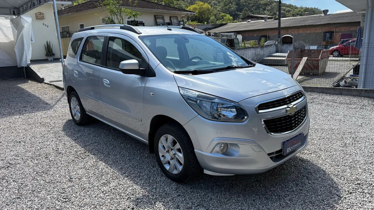 Chevrolet Spin LTZ 1.8 8V Econo.flex 5P Aut. 2013 - Foto 4