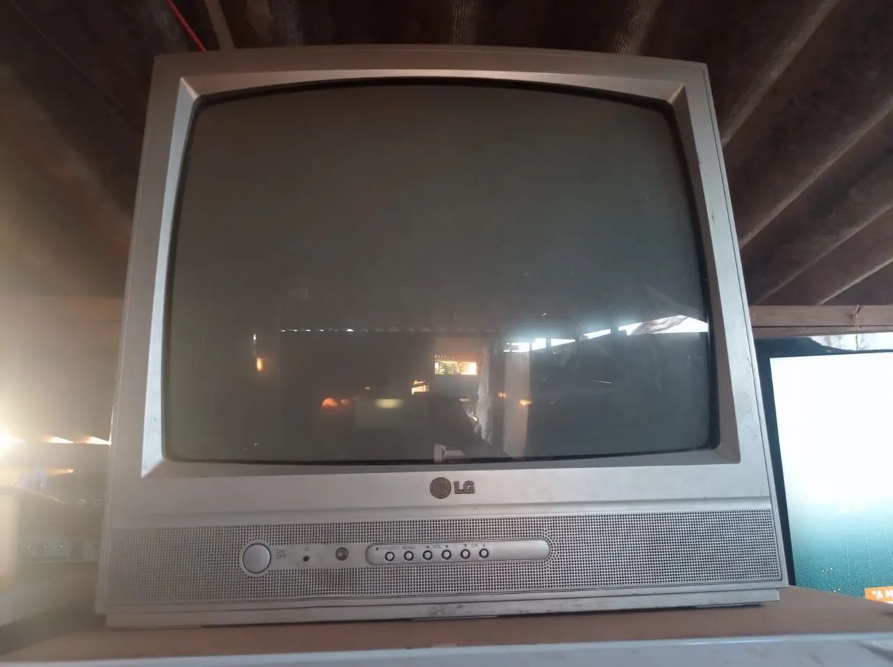 Tv + conversor+ controle  - Foto 2