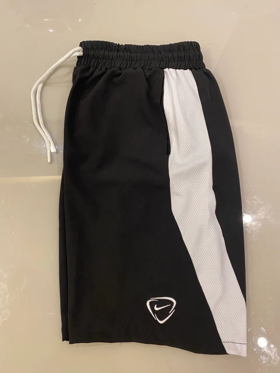 Bermudas Nike Drifit M e G - Foto 4